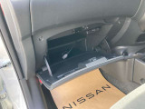 車検証入れや小物も入ります!