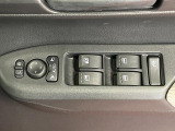 電動格納式ドアミラースイッチ、パワーウインドゥスイッチ