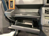 納車前にはプロのメカニックが点検、整備を行いますので安心してお乗り頂けます!!