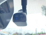 前後にドライブレコーダー装備です!もしもの時やあおり運転の証拠映像は自分の身を守る為にも必要ですね!