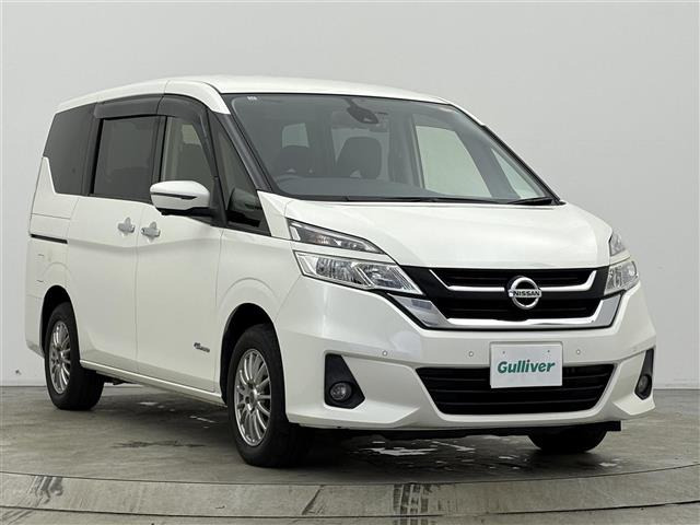 セレナ 2.0 X 4WD 修復歴無し