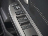 ◆パワーウィンドウスイッチ◆運転席から全席の窓の開閉操作を行うことが出来いつでも換気ができます!