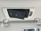 ETCが装着されています。再セットアップ後高速道路の料金所をノンストップで通過できて大変便利です。
