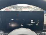 運転席側メーターディスプレイモニター。とても大きくて見やすいです!