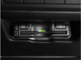 【ETC】今や高速道路走行時の必需品、ETCが付いています。通行料金の割引やスマートICの通過に欠かせません。