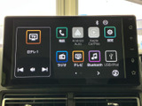 先進のナビゲーションシステムを搭載。スムーズな操作で、目的地へのナビゲーションをサポートします。快適なドライブを演出。