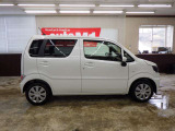 気持ち良く新しいカーライフがスタートできます様全車内外装クリーニングを実施しております。