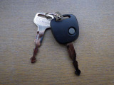 気持ち良く新しいカーライフがスタートできます様全車内外装クリーニングを実施しております。