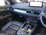 ☆広々とした視界で快適。勿論、安心、安全なSRSエアバックシステム運転席&助手席付☆