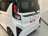 車両状態証明書修復歴の有無も一目瞭然。機能や内装・外装、走行距離、修復歴の有無をチェックし、クルマの状態を10段階にした車両状態証明書。数字や記号を使ってわかりやすく表示しています。