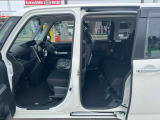 大事な人を乗せることが多い助手席です!安全運転を心がけましょう。