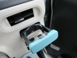 運転席ドリンクホルダー