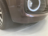 フロントバンパーにキズあります。
