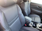 中古車選びで不安な故障リスク。もしもの時も安心な保証(ロードサービス無料走行距離無制限・最長5年・395項目部品)をご用意しております。故障率の高い電装部品から先進のハイブリット機構も保証!