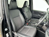 見通しのよいすっきりとした視界で、誰でも運転しやすいです。運転のしやすさは疲れにくさにも繋がりますよ♪