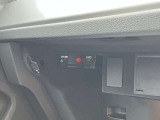 それまでの自動車業界の常識を覆す斬新なアイデアで自動車の未来を切り拓いてきました。いつの時代も未来を見据え、自らの進化を止めず新しいクルマの姿を提案し続けるプレミアムカーブランド、それがAudiです。