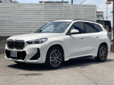 BMWのお車は、走行の安定性とコーナリングの良さを追求し、思い通りにハンドルの操作可能です。試乗車もご用意しておりますので、ぜひ&ldquo;駆け抜ける歓びをご体感ください!