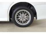純正16AW!タイヤサイズは205/55R16になります!