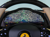 この豊かなパワーを後輪のみで駆動するRWD(後輪駆動)レイアウトを採用し、純粋なスポーツドライビングを追求しております。