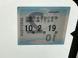次回の車検日になります。こちらのステッカーをご確認ください。