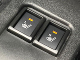 【シートヒーター】寒い日に重宝するシートヒーター!エアコンより早く温まってくれるので寒がりの人も安心ですね♪エアコンの温風は乾燥するから苦手、という方にもをおすすめです。