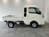 滋賀ダイハツの中古車展示店舗は県内に12か所ございます。琵琶湖を囲むように店舗がございますので、お近くの滋賀ダイハツハッピーの店舗にてご購入頂くことができます!