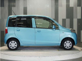 車両本体価格以外に必要な諸費用を含めたお支払総額を表示しています。車両本体価格は安いけれど諸費用が高い!!なんてことにならないよう購入に必要な金額=総額をご確認ください。