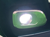 悪天候時に視界確保するLEDフォグランプが標準装備 !(^^)!