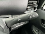 【オートライト】車外の明るさに応じて自動的にライトの点灯・消灯をしてくれます