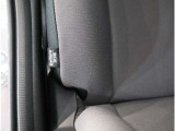 エアバッグは運転席、助手席以外にサイドカーテンエアバッグとサイドエアバッグが付いています。