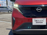 白く光量が高いLEDヘッドライトです☆