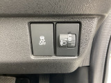 横滑りを抑制し車の姿勢の安定を図るVSA機能を搭載。