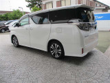 自動車保険も取り扱っております。この機会に保険を見直しましょう♪