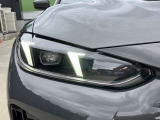 BMWのオートライトは積極的にライトをつけることにより、自車の存在を周囲に向けアピールいたします。それは安全性への配慮でもあります。