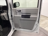 開口部が広いため、荷物を抱えた状態での乗り入れも楽に行えます。