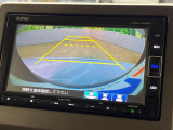 【バックカメラ】駐車時に後方がリアルタイム映像で確認できます。大型商業施設や立体駐車場での駐車時や、夜間のバック時に大活躍!運転スキルに関わらず、今や必須となった装備のひとつです!