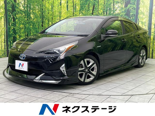トヨタ プリウス 