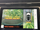 駐車時や後退時の安全をサポートするバックモニター。死角を減らし、スムーズな後退運転を支援します。