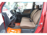 お問い合わせの際はカーセンサーのフリーダイヤルよりお電話いただけますとお車に関するやり取りがスムーズに行なえます。ご連絡先&rarr;0066-9711-933377