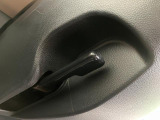 滋賀ダイハツでは、お客様にお気軽にご来店頂けるお店を目指しております!お客様にゆっくりとおくつろぎいただくためにカフェのような居心地の良さで皆様のご来店をお待ちしております。