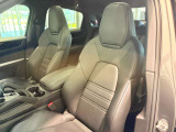 お車でお越しの方は、新御堂筋に面しておりアクセスが便利です。新名神「箕面とどろみIC」や名神「吹田IC」など、各方面の主要道路からスムーズにご来店いただける、お車でもアクセスしやすい好立地です。