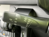 運転中の視界確保に欠かせないワイパー。操作もシンプルで、雨天時も安心してドライブをお楽しみいただけます。