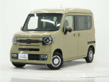 確かな技術と丁寧な作業で良品質車が完成します。普段目の届かない細部まで、プロが徹底洗浄します!