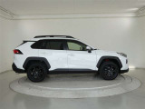 様々なライフスタイルにマッチしたカーライフの可能性を広げるSUV。走破性の良さが魅力ですよね。