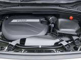 中古車だけではなく、新車も多岐にわたり、正規輸入車販売を行っております。各店舗選りすぐりの仕入ネットワークの中からあなたにピッタリのお車を探します!