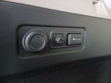 ラゲッジサイドに電源差込