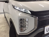 【LEDヘッドライト】ディスチャージヘッドライト(HID)と同等の明るさで、夜道や雨天走行が明るく視界良好!! フォグライトも装備で、安心感さらにUPです♪安心ドライブを楽しんで下さい♪