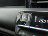 運転席・助手席にヒーターを配置。長時間のドライブで負担のかかりやすい肩や腰、寒い日や夏の冷房中に冷えやすい下肢を温めます。