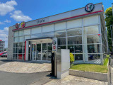 当店は、イタリア車、フランス車、ドイツ車を中心に展示場に80台以上を取り揃えております!比較車種を当店で見比べ出来るのも当店ならではです。是非一度ご来店下さい!