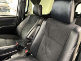 車内は家族みんなでゆったり乗れて驚くほど使いやすいです